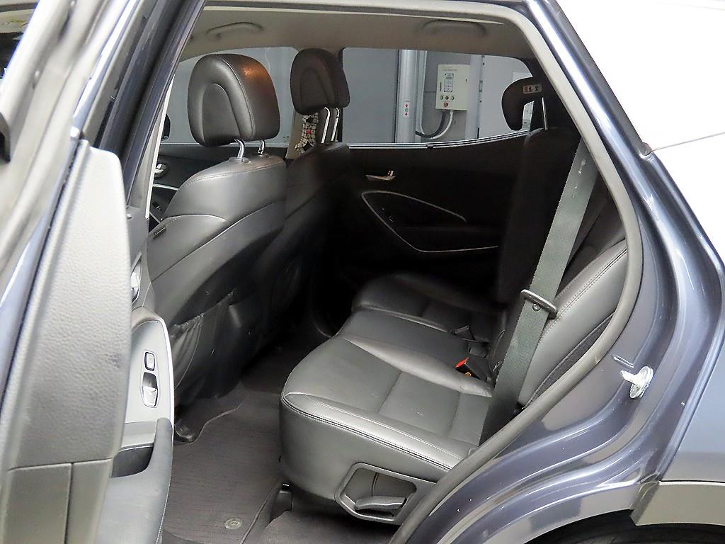 HYUNDAI Santa Fe - Vista 6