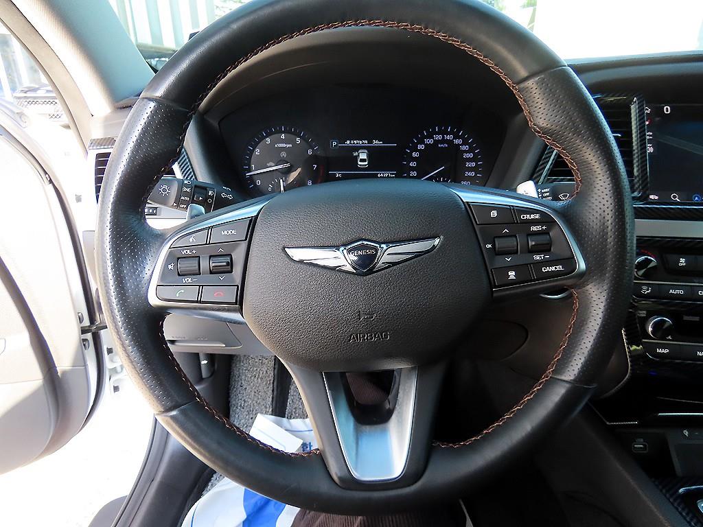 Genesis G80 - Vista 8