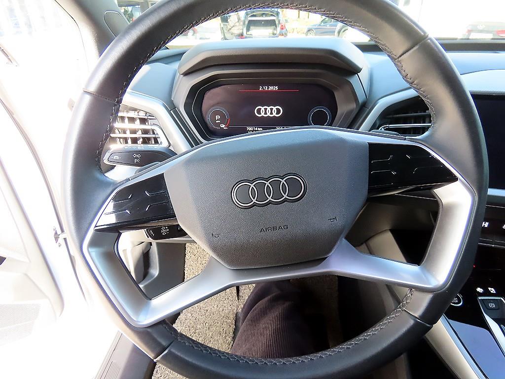 Audi Q4 - Vista 8