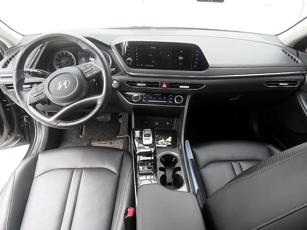 HYUNDAI Sonata - Vista 7