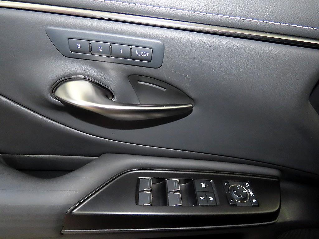 Lexus ES 2021 Negro - Importación desde Corea - HF Imports Iquique - Foto 13