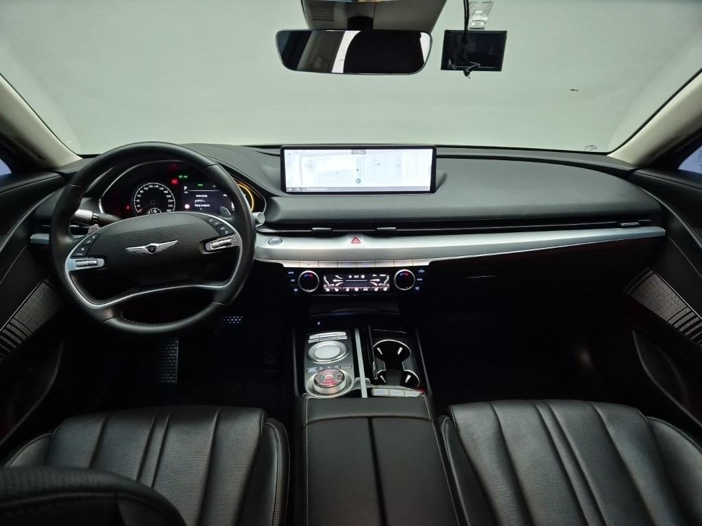 Genesis G80 - Vista 7