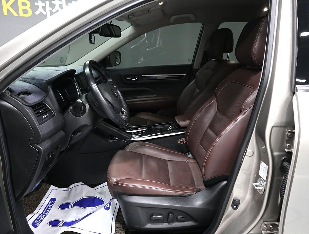 SAMSUNG QM6 - Vista 8