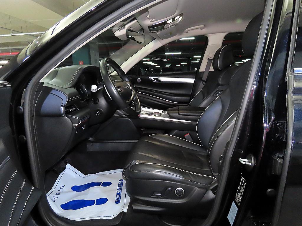 Genesis GV80 - Vista 6