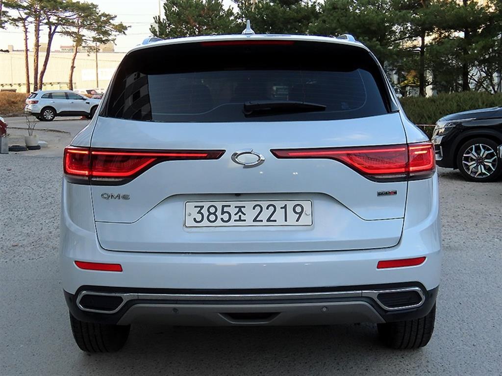 SAMSUNG QM6 - Vista 4