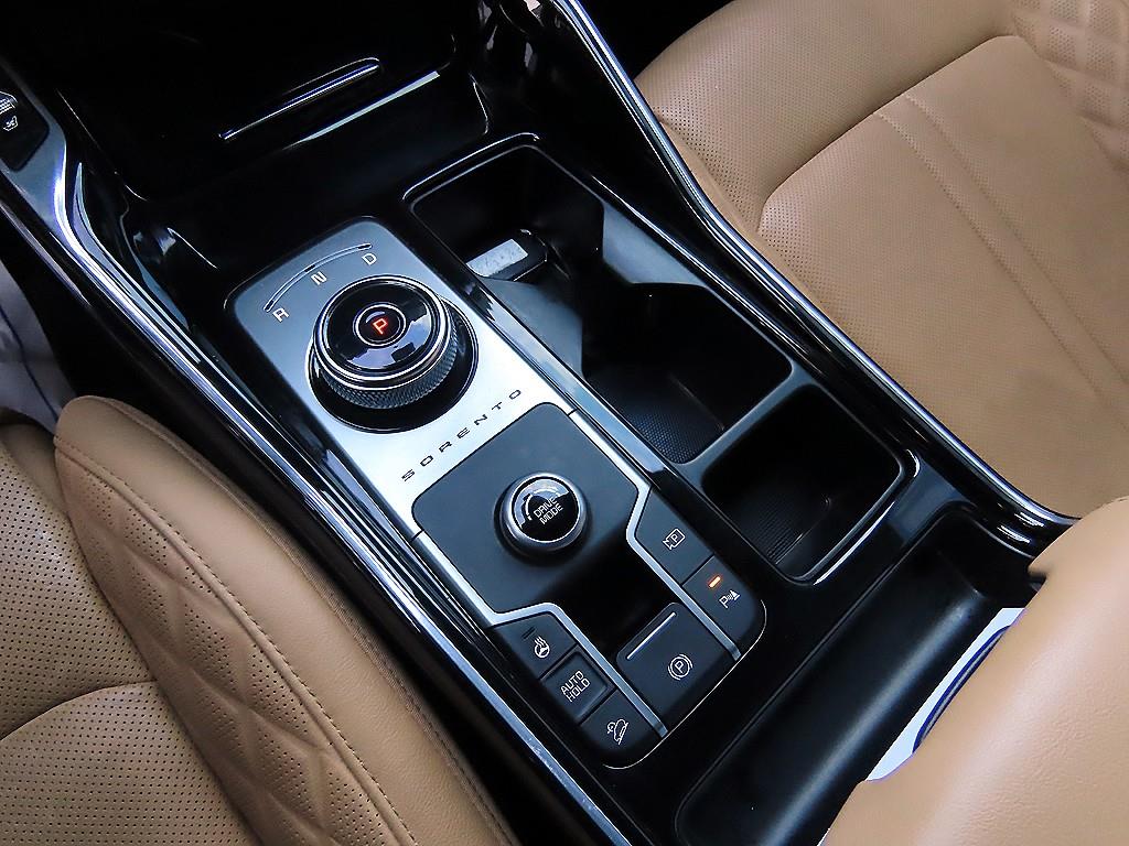 KIA Sorento - Vista 10