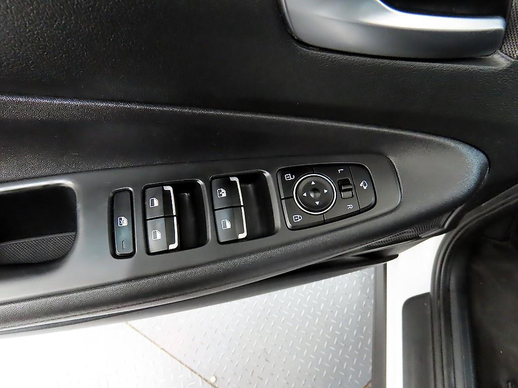 HYUNDAI Santa Fe - Vista 11