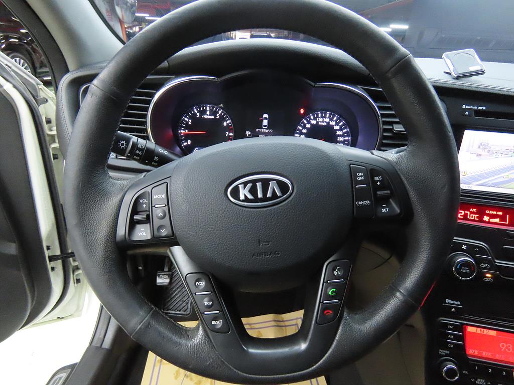 KIA K5 - Vista 8