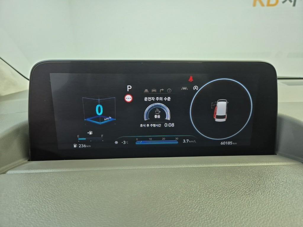 HYUNDAI Staria - Vista 6