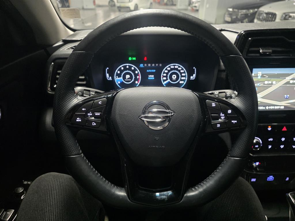 Ssangyong Tivoli - Vista 9