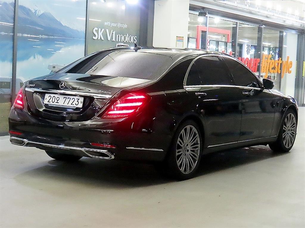 Mercedes Benz S Class - Vista 4