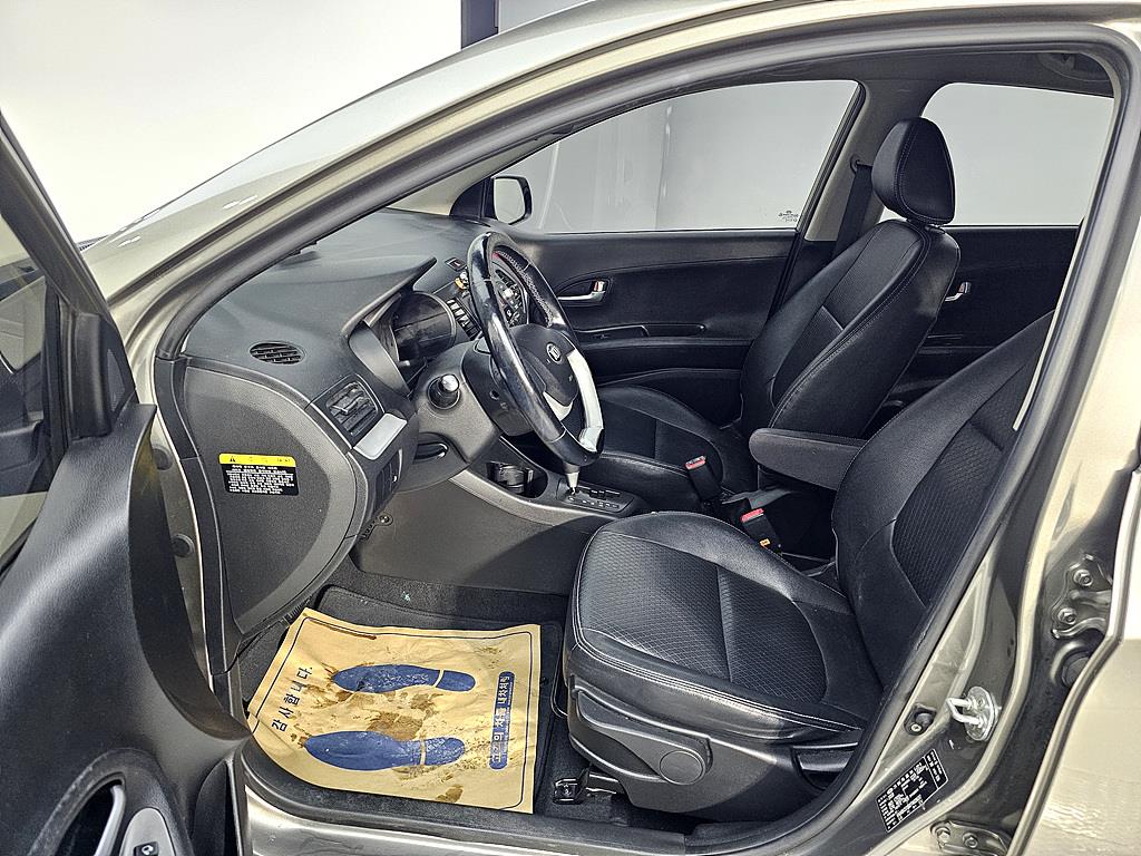 KIA Morning - Vista 8