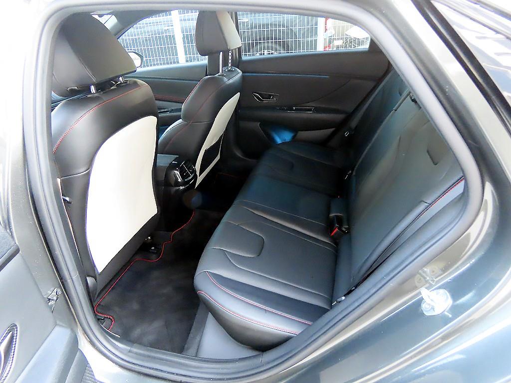 HYUNDAI Avante - Vista 6