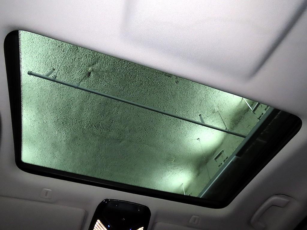 BMW 5 Series 2022 Negro - Importación desde Corea - HF Imports Iquique - Foto 17