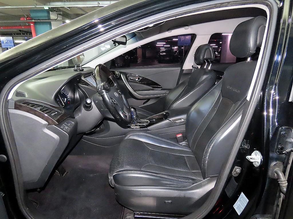 HYUNDAI Grandeur - Vista 6