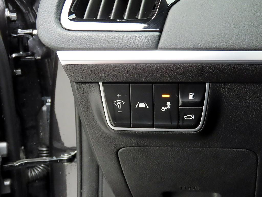 KIA Stinger - Vista 12