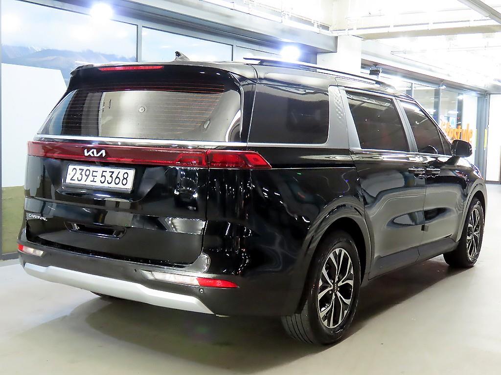 KIA Carnival - Vista 4