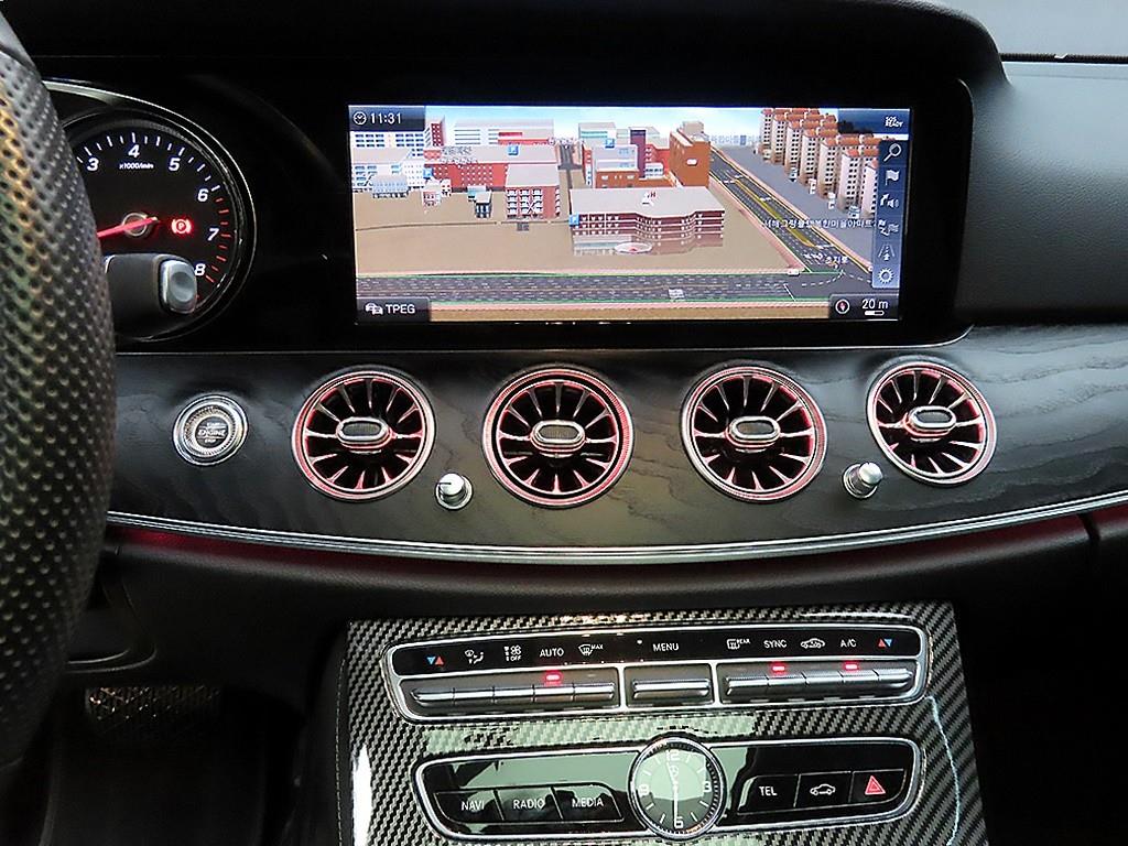 Mercedes Benz E class 2018 Blanco - Importación desde Corea - HF Imports Iquique - Foto 15