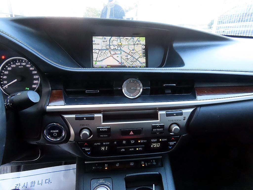 Lexus ES 2015 - Importación desde Corea - HF Imports Iquique - Foto 13