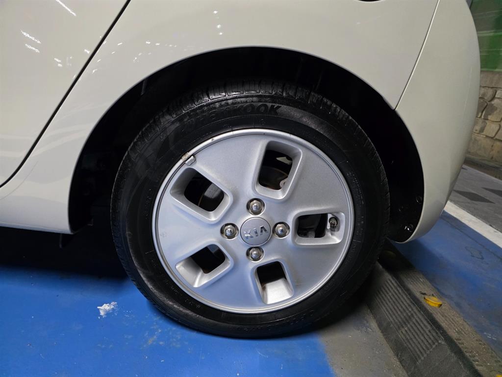 KIA Ray 2021 Blanco - Importación desde Corea - HF Imports Iquique - Foto 17