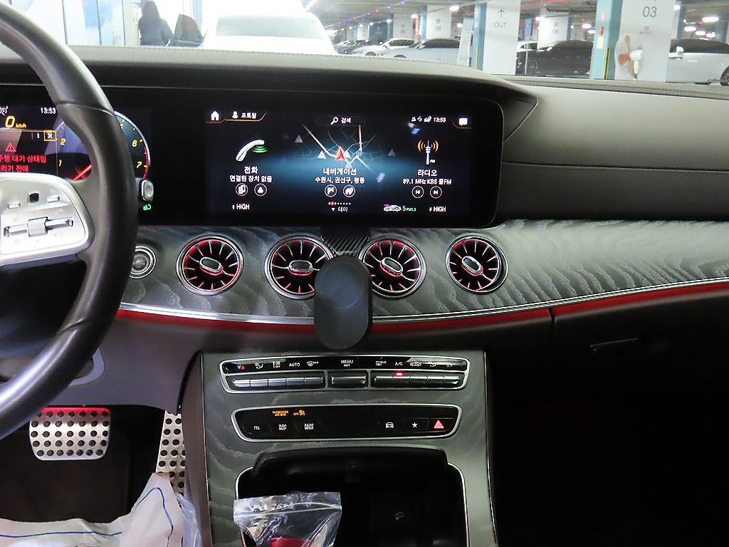 Mercedes Benz CLS Class - Vista 11