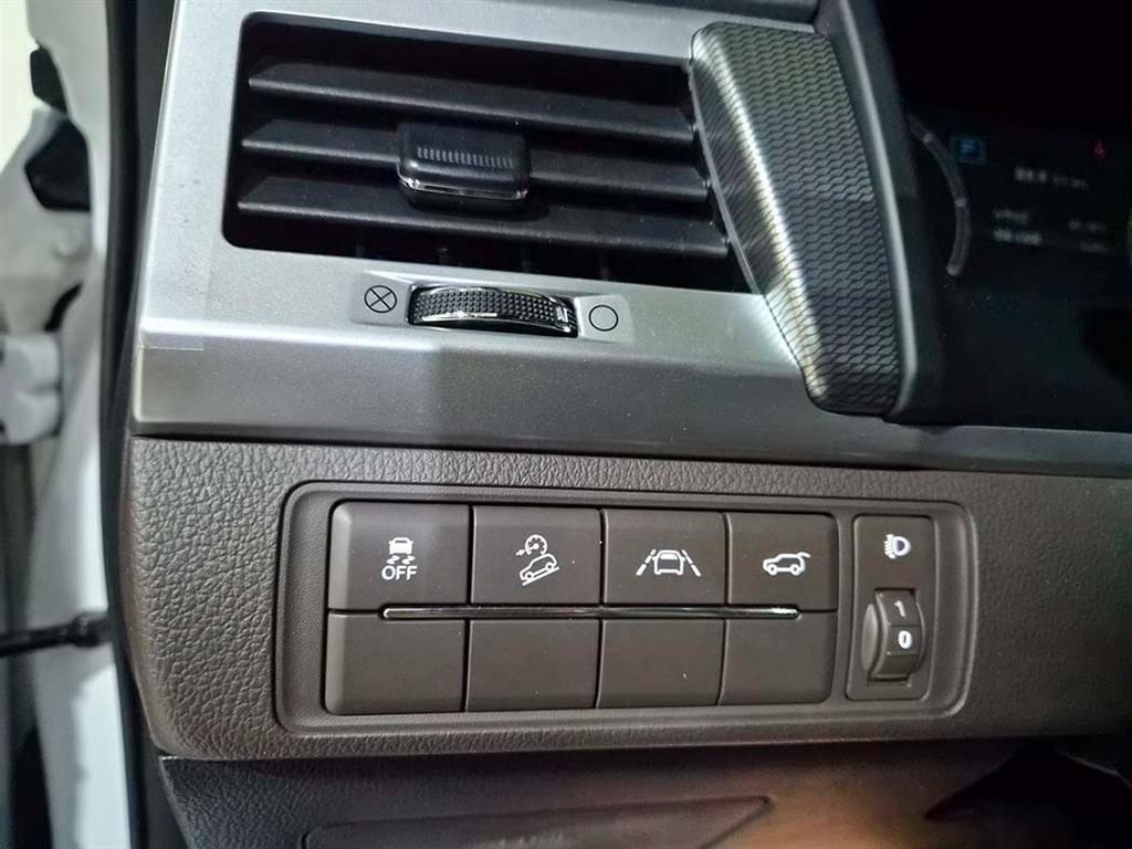 Ssangyong Rexton - Vista 12