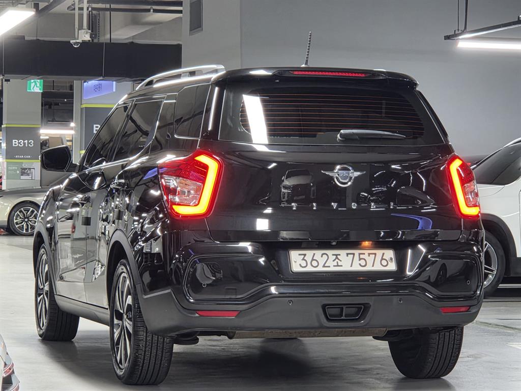 Ssangyong Tivoli - Vista 4