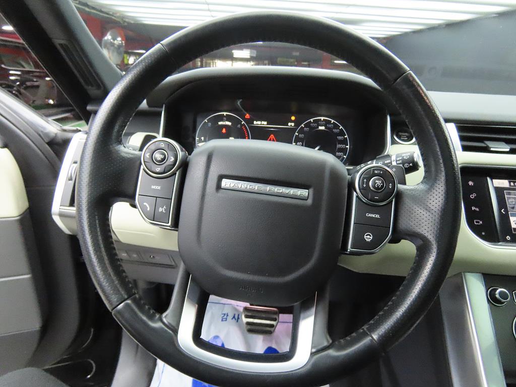 Land Rover Range Rover Sports - Vista 8