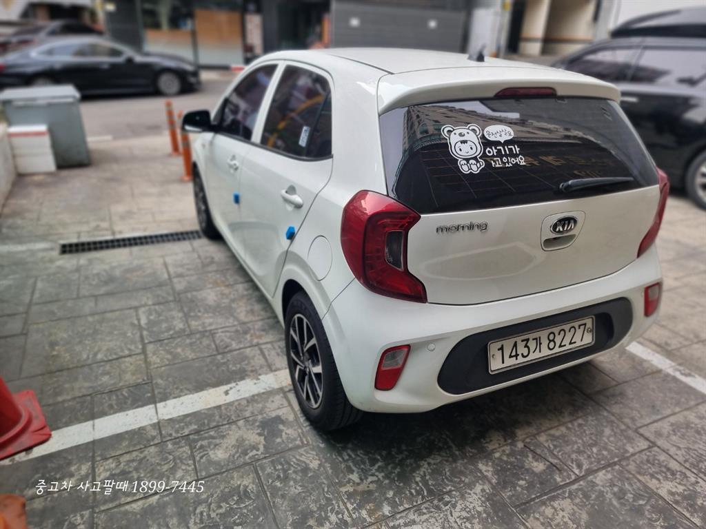 KIA Morning - Vista 5