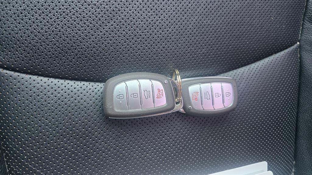 HYUNDAI Avante 2014 Blanco - Importación desde Corea - HF Imports Iquique - Foto 16