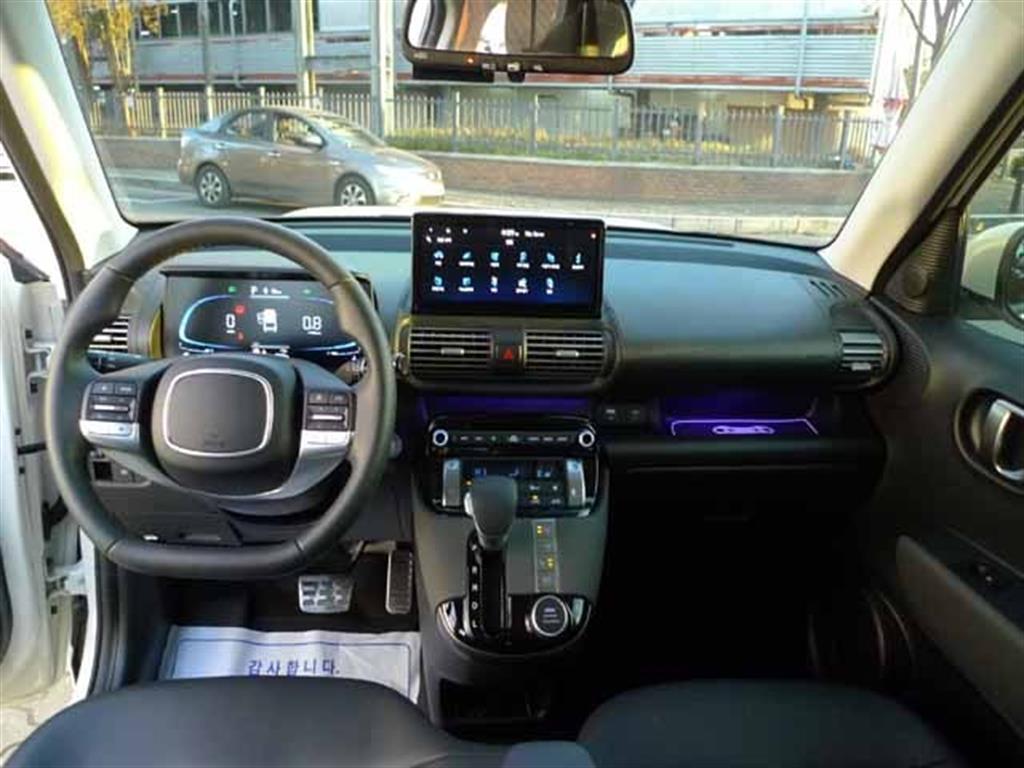 HYUNDAI Casper - Vista 7