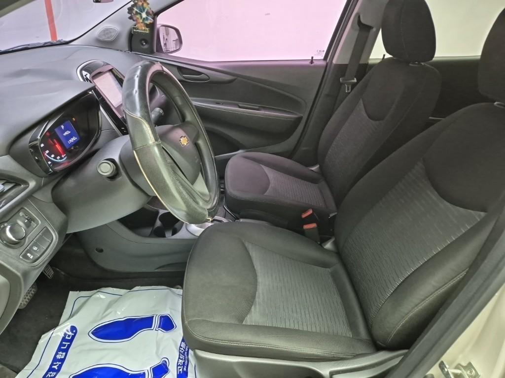 Chevrolet Spark - Vista 11