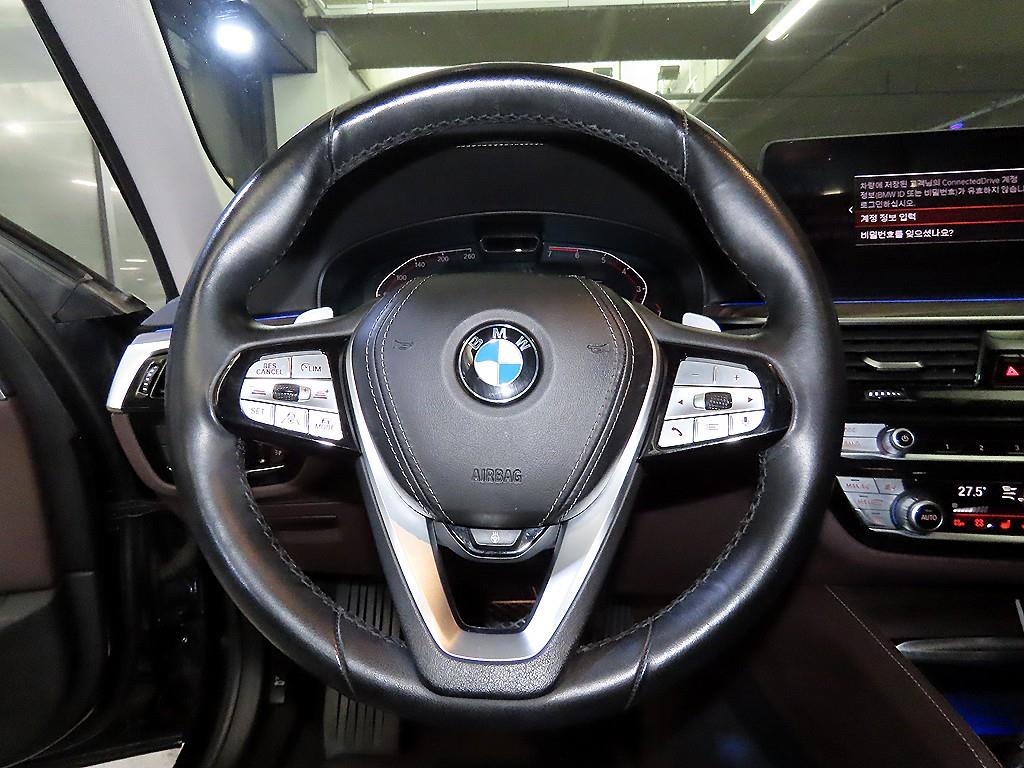 BMW 5 Series - Vista 8