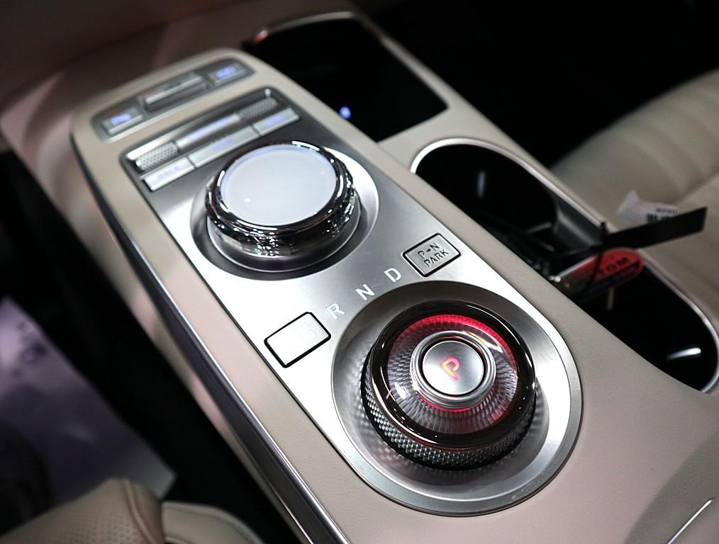 Genesis GV70 2023 Azul - Importación desde Corea - HF Imports Iquique - Foto 14