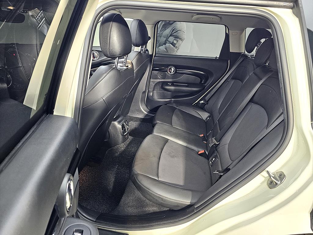 Mini Clubman - Vista 9