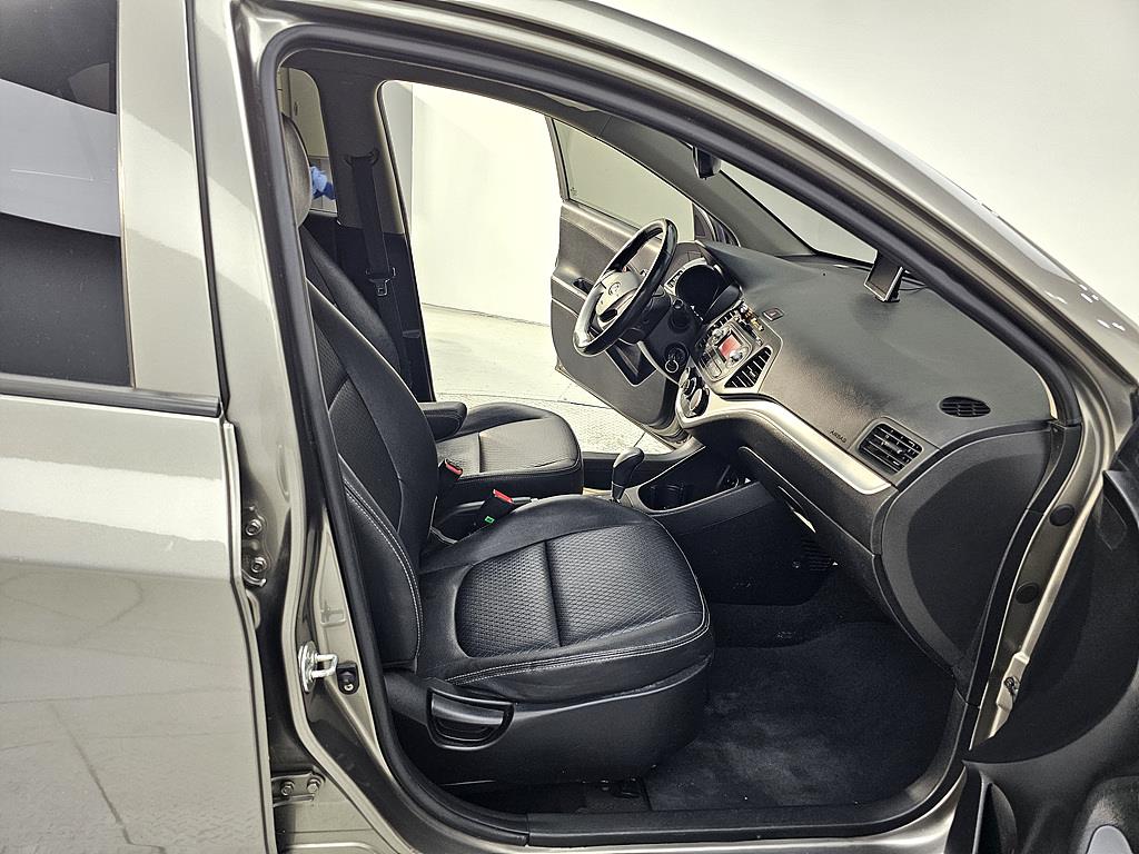 KIA Morning - Vista 11