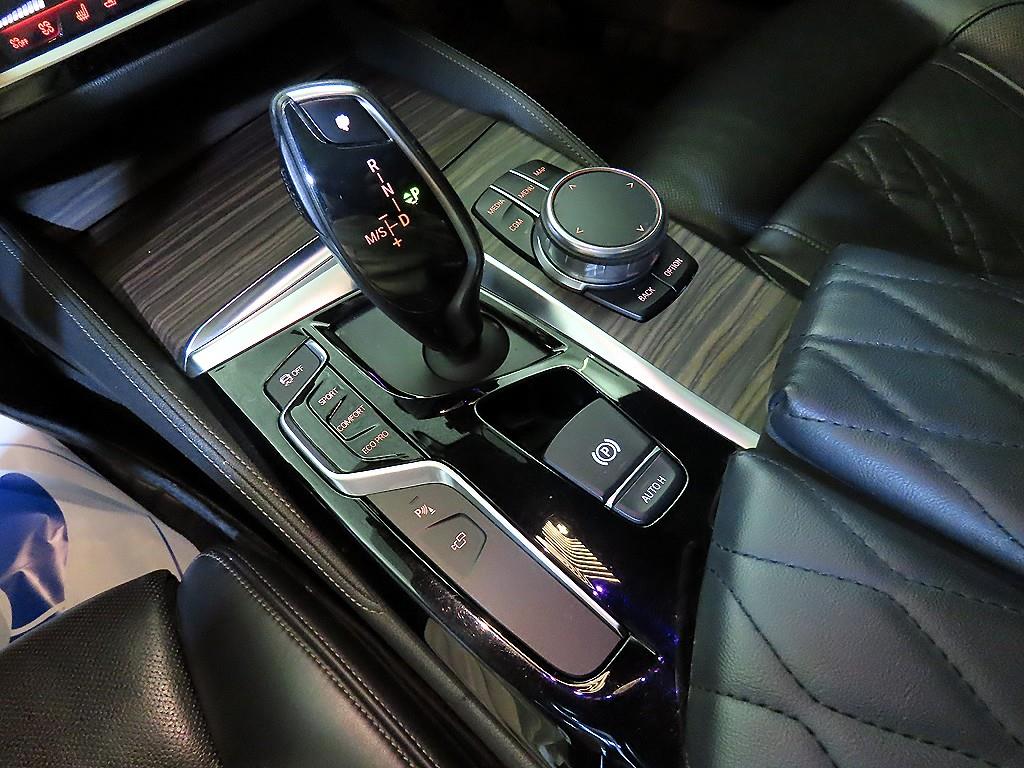 BMW 5 Series - Vista 12