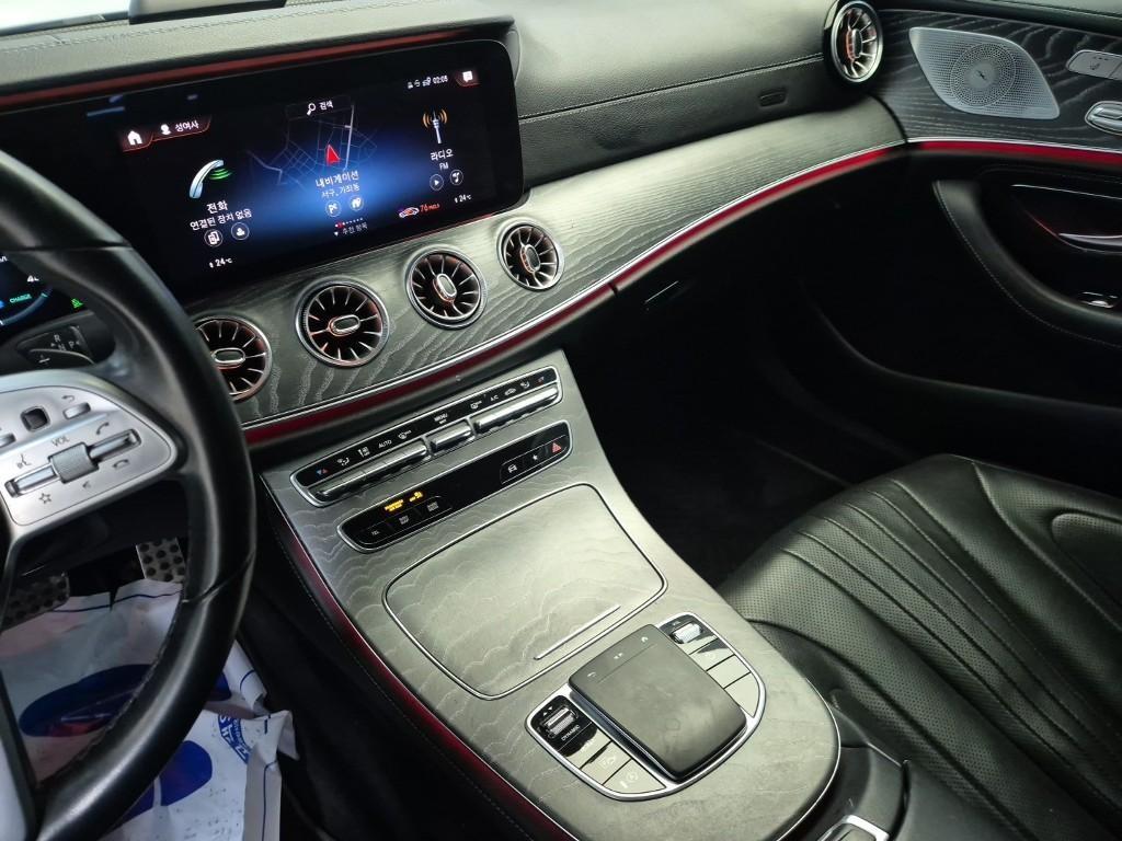 Mercedes Benz CLS Class - Vista 10