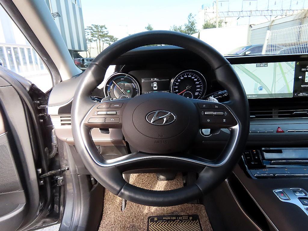 HYUNDAI Grandeur - Vista 8