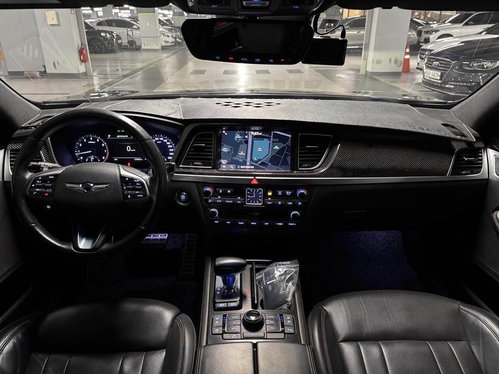 Genesis G80 - Vista 5