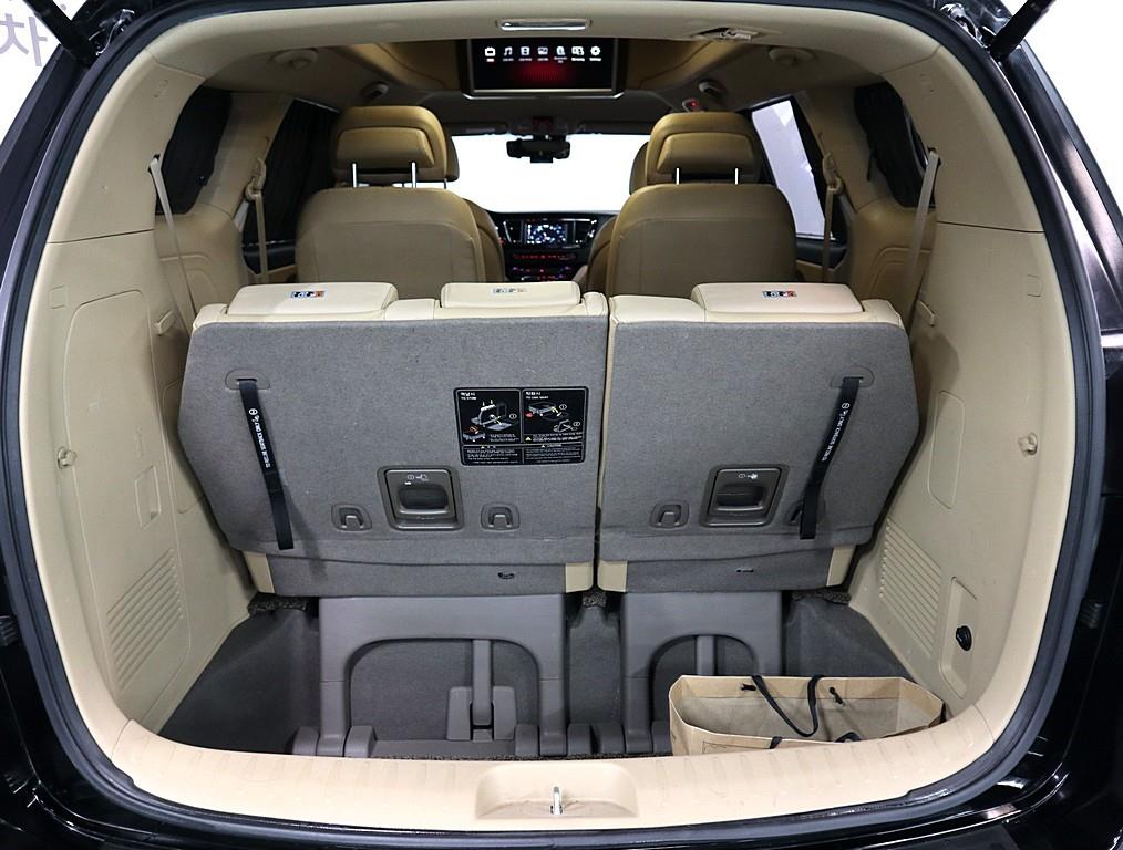 KIA Carnival 2018 Negro - Importación desde Corea - HF Imports Iquique - Foto 16