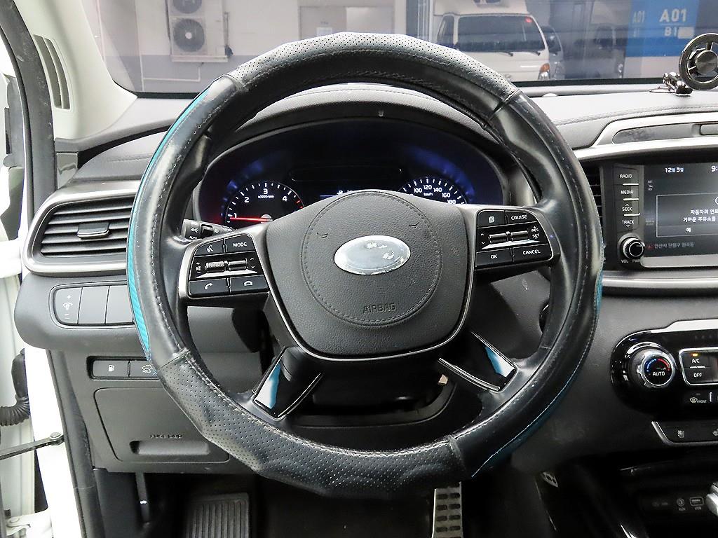 KIA Sorento - Vista 7