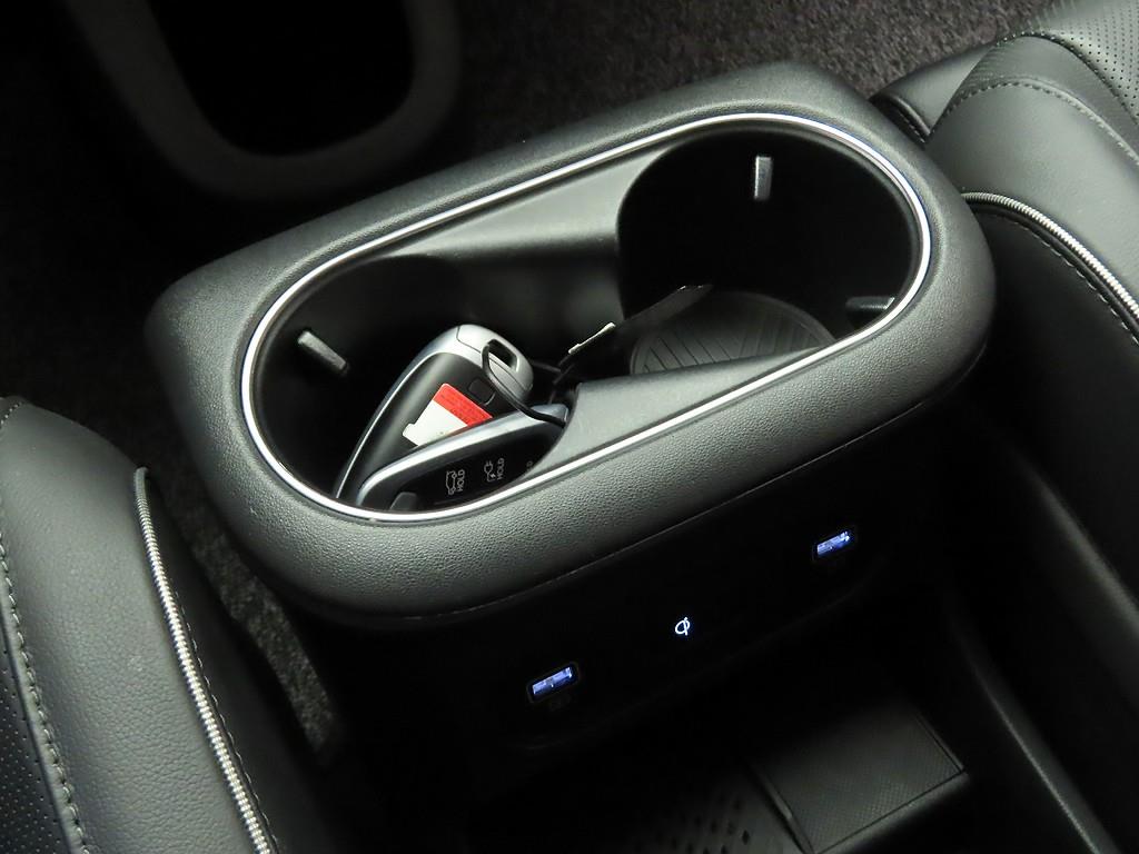 HYUNDAI Ioniq 5 - Vista 11