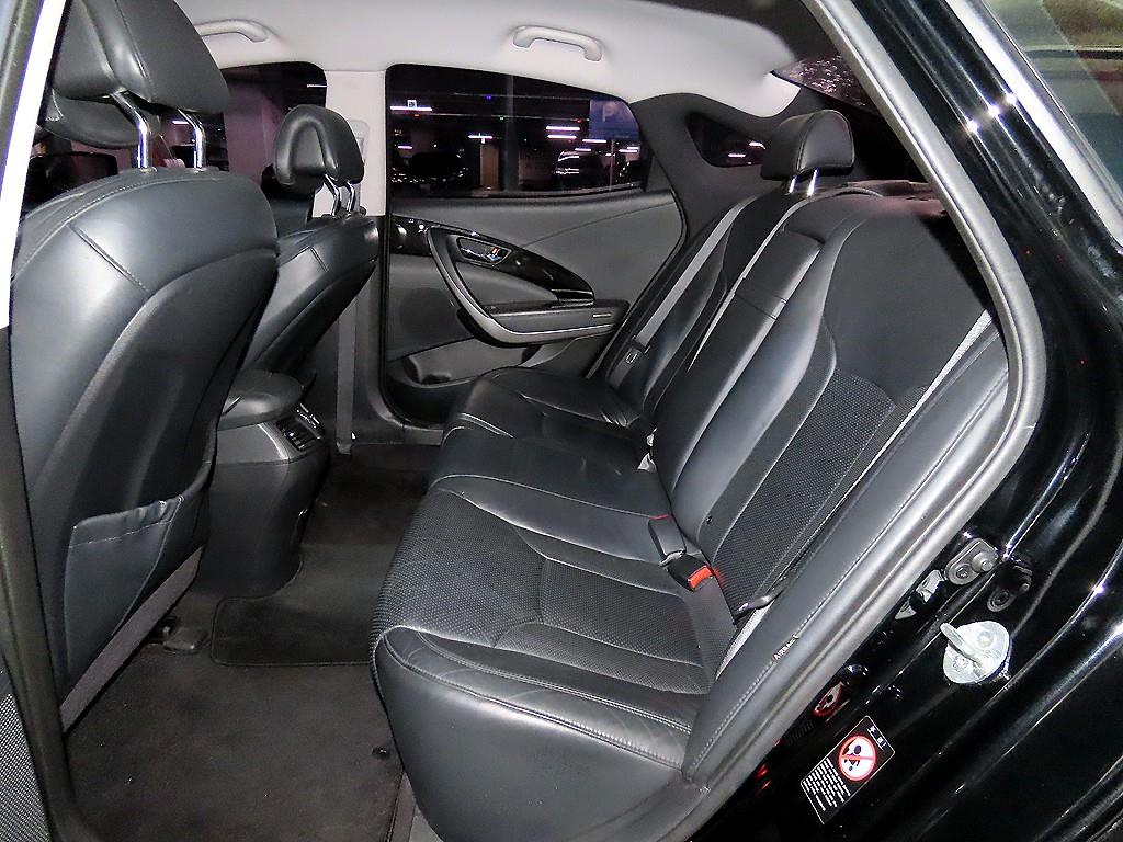 HYUNDAI Grandeur - Vista 7