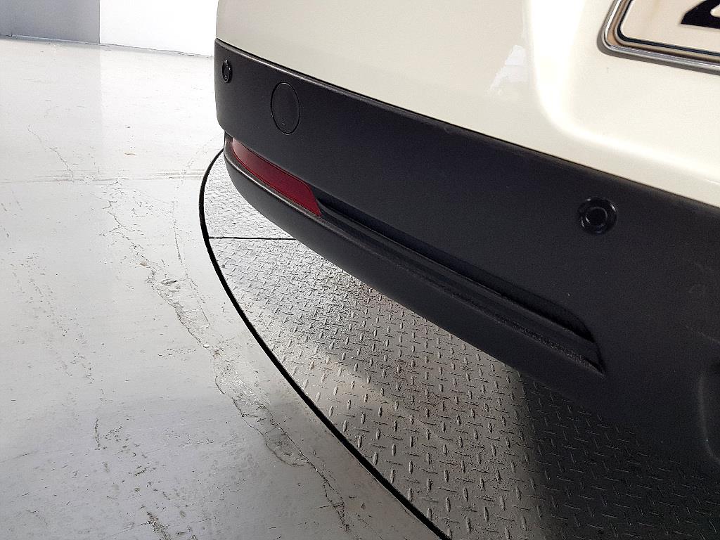 Ssangyong Tivoli 2017 Blanco - Importación desde Corea - HF Imports Iquique - Foto 17