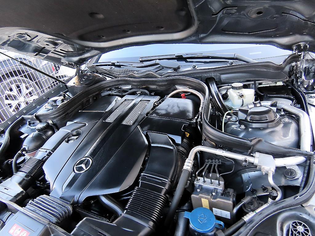 Mercedes Benz CLS Class 2017 Gris - Importación desde Corea - HF Imports Iquique - Foto 19