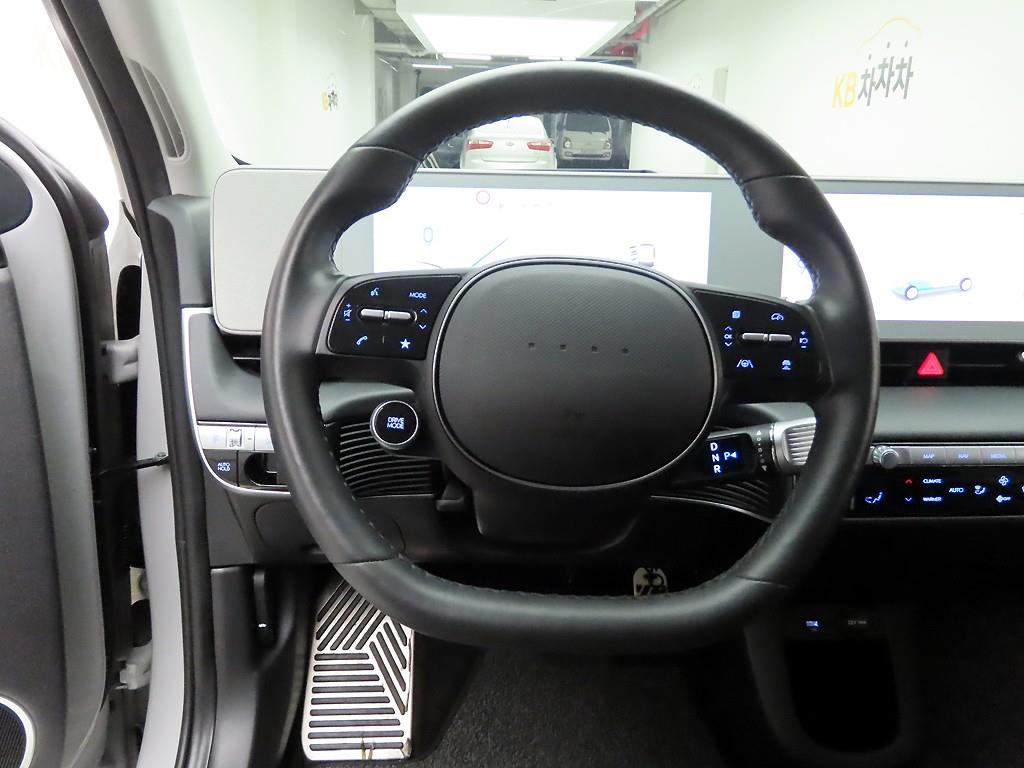 HYUNDAI Ioniq 5 - Vista 8