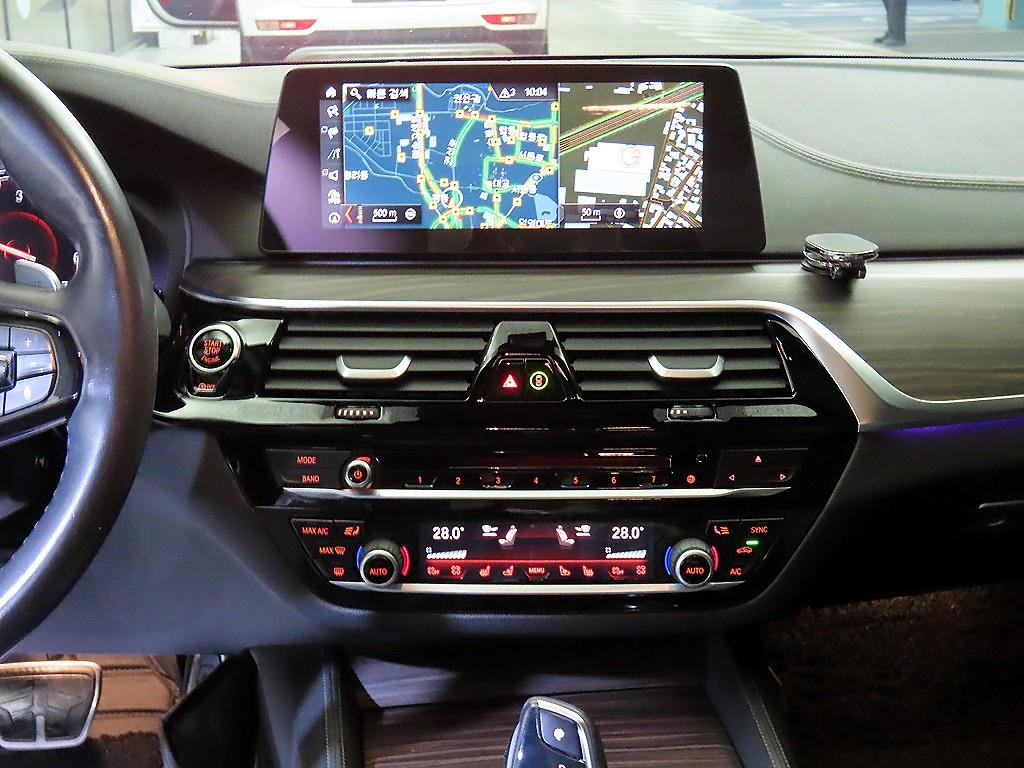 BMW 5 Series - Vista 11