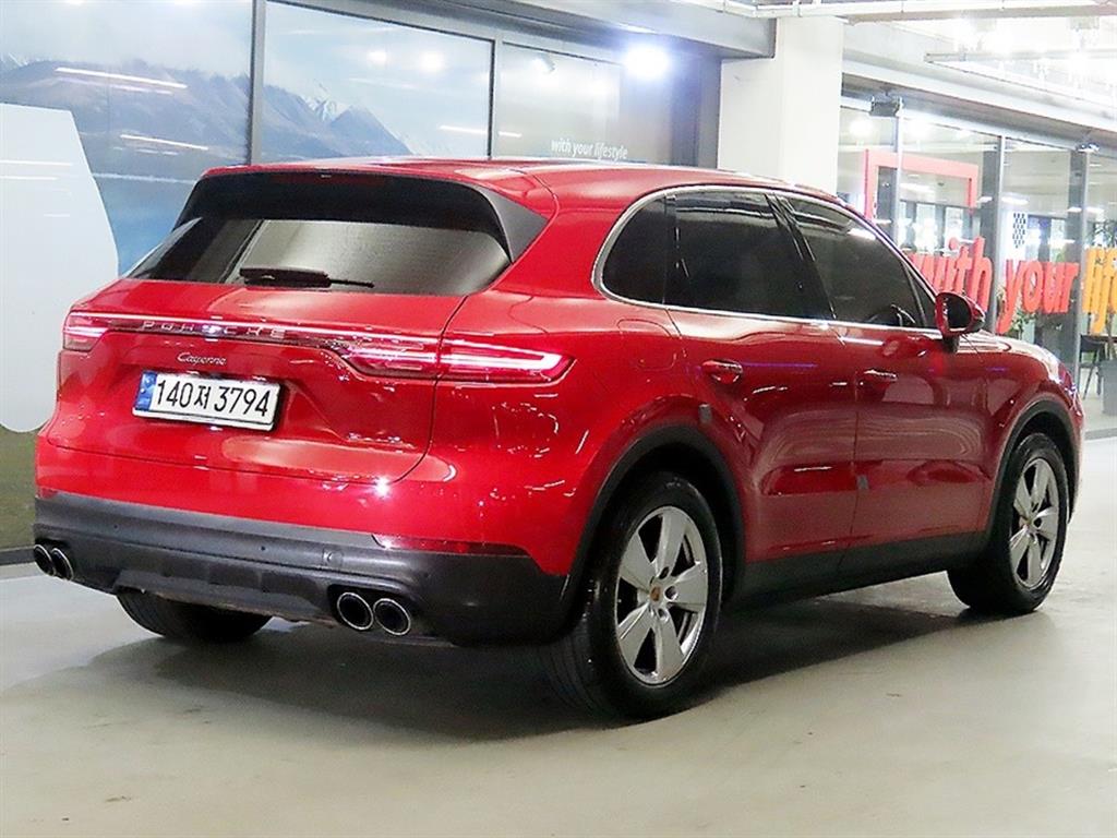 Porsche Cayenne - Vista 4