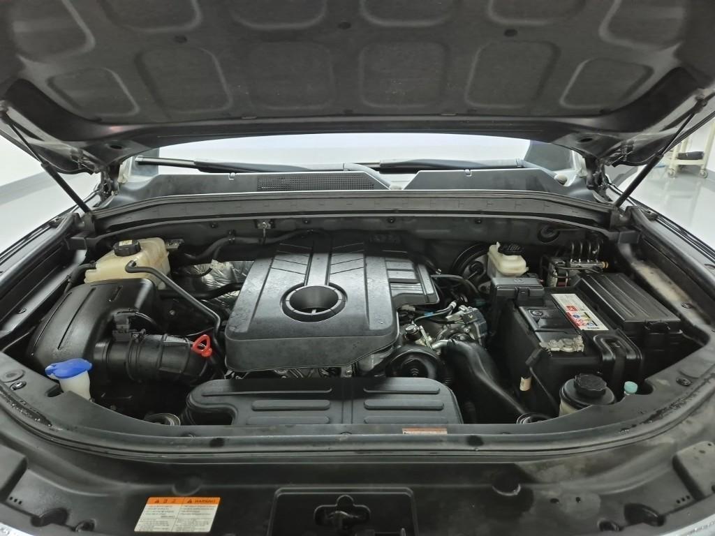 Ssangyong Rexton - Vista 5